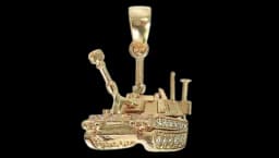 14K Small Battle Tank Pendant