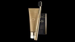 D'Or Toothpaste & Toothbrush