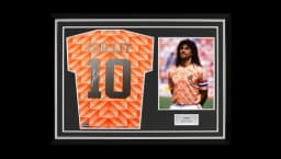 Ruud Gullit Back Signed Netherlands Retro 1988 Home Shirt In Hero Frame: Option 1
