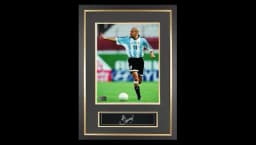 Juan Sebastian Veron Signed Plaque and Photo Frame: Argentina Legend