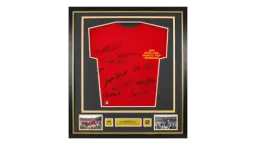England Official 1966 World Cup Squad Signed & Framed Shirt: Signed by 10