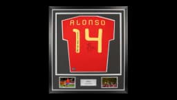 Xabi Alonso Back Signed Spain 2010 Home Shirt 2010 World Cup Winner Inscription In Classic Frame