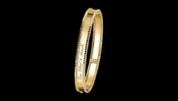 Perlée Signature Bracelet, Medium Model - 18KT Yellow Gold
