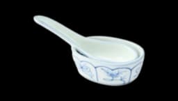 Traditional Patterned Ramen Spoon with Spoon Rest - Shepherd's Purse